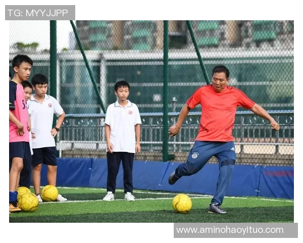 足球蜜汁凸起的背后秘密与球场文化的奇妙交织